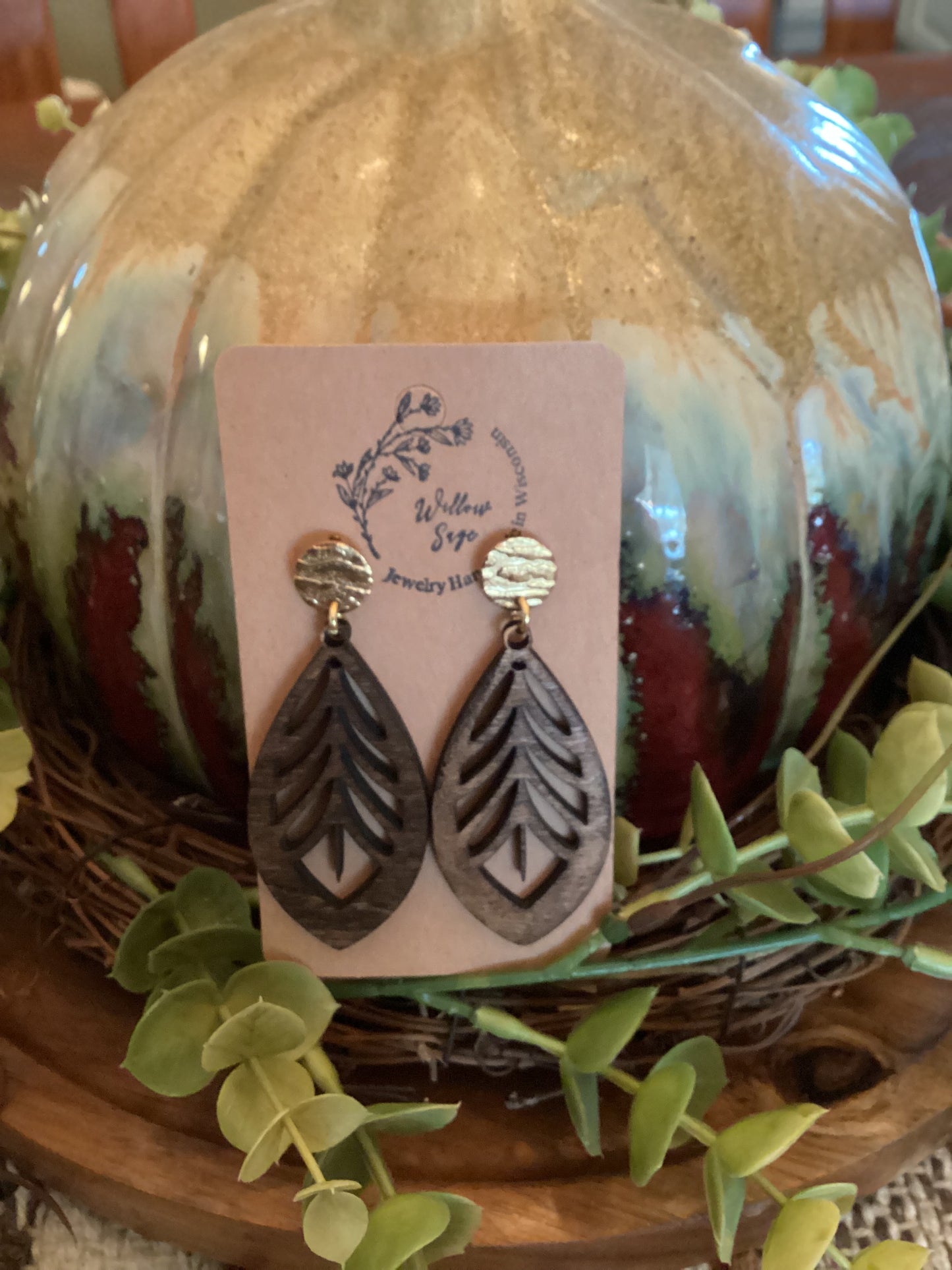 Wood leaf earring
