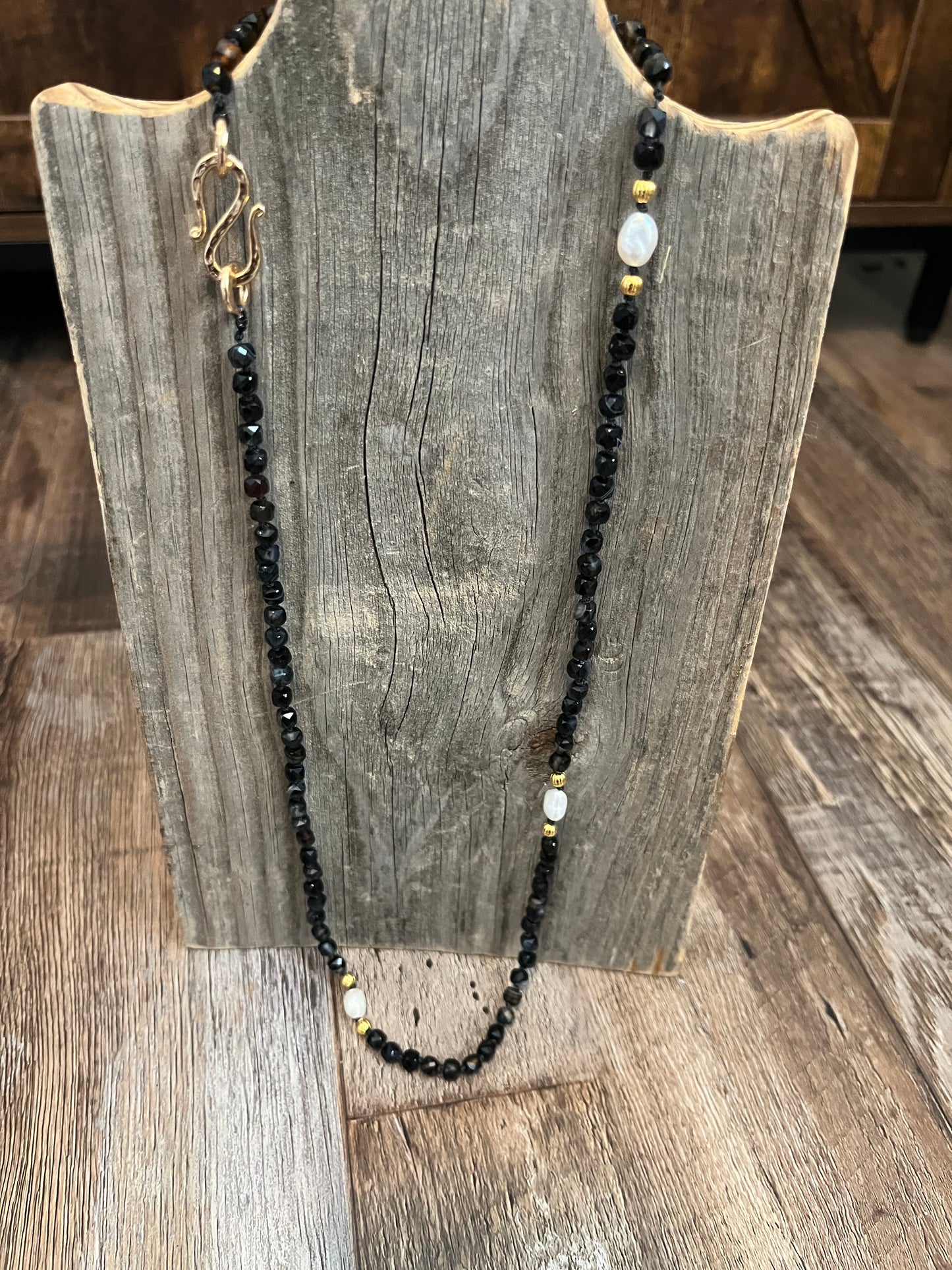 Sardonyx Pearl necklace